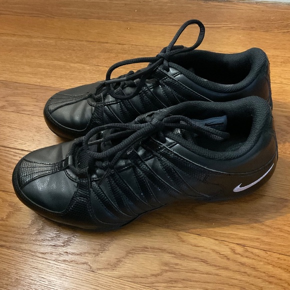 NIKE Black NE MARQUE PAS Non Marking Aerobic Dance Cheer Women Shoes Sz 7.5 - Picture 1 of 12